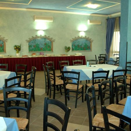 Hotel Sagittario San Sperate Екстериор снимка