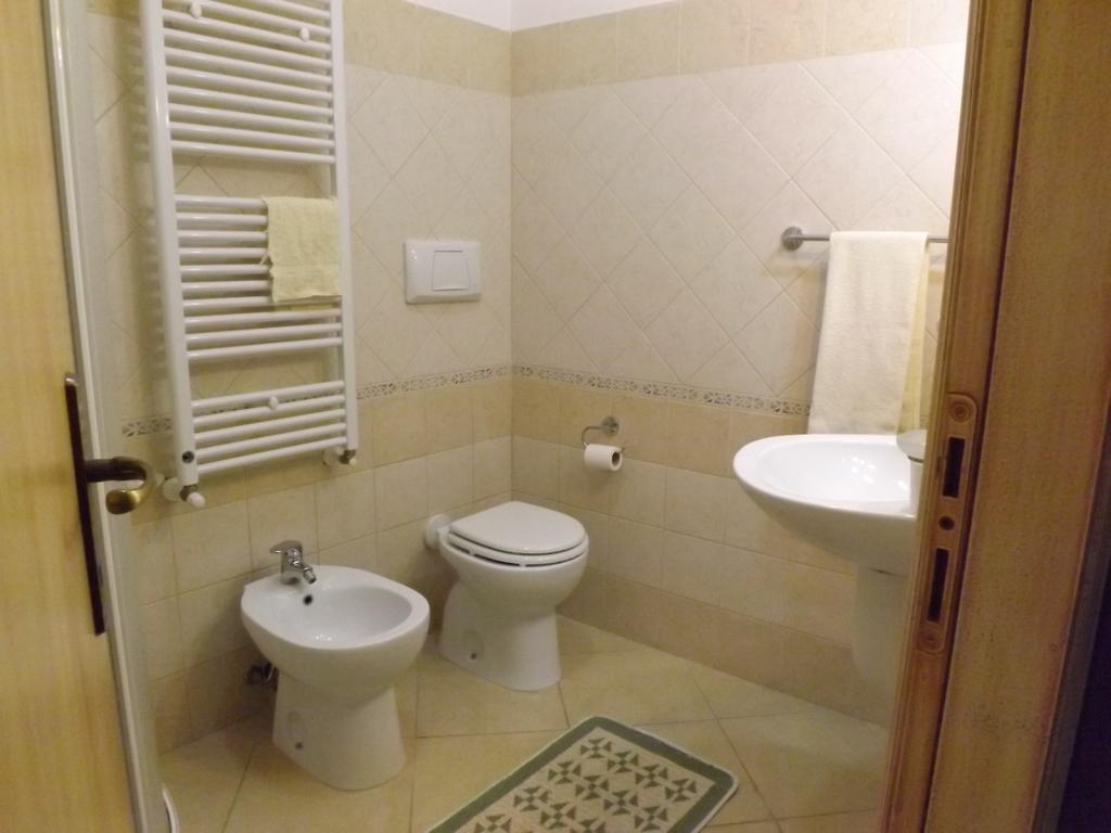 Hotel Sagittario San Sperate Стая снимка