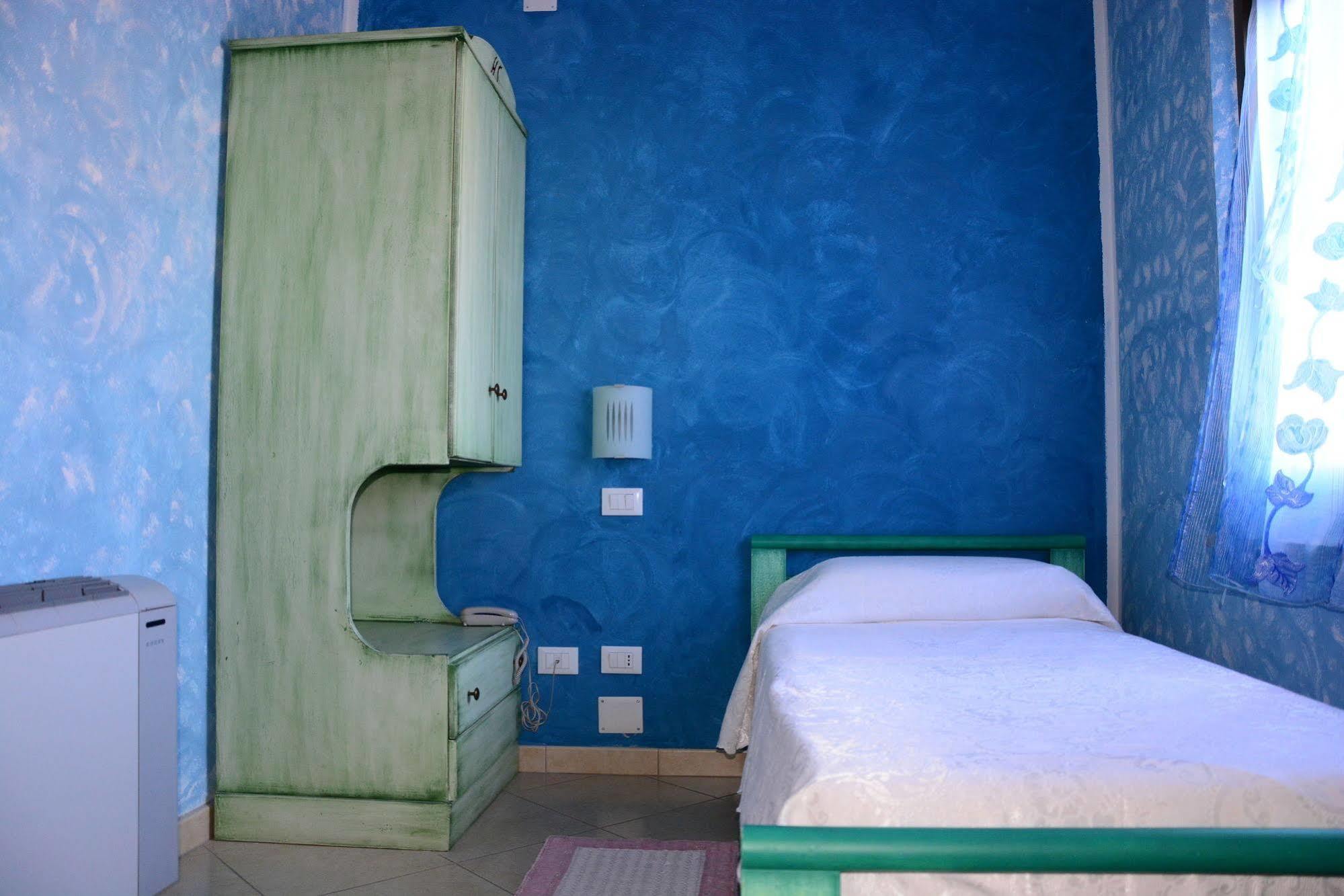 Hotel Sagittario San Sperate Екстериор снимка